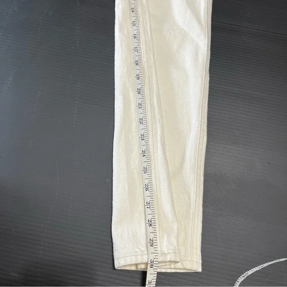 Abercrombie & Fitch The 90s Straight Jean Ultra High Rise In Cream Size 28/6 - Picture 8 of 9